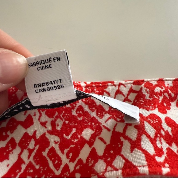 Diane Von Furstenberg-Wrap Dress-Serpent-Simple Tango Red-White-Classic-Size 8 - Picture 15 of 15